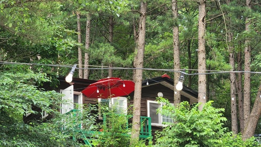 Hongcheon Gongjaksan Recreational Forest Pension Buitenkant foto